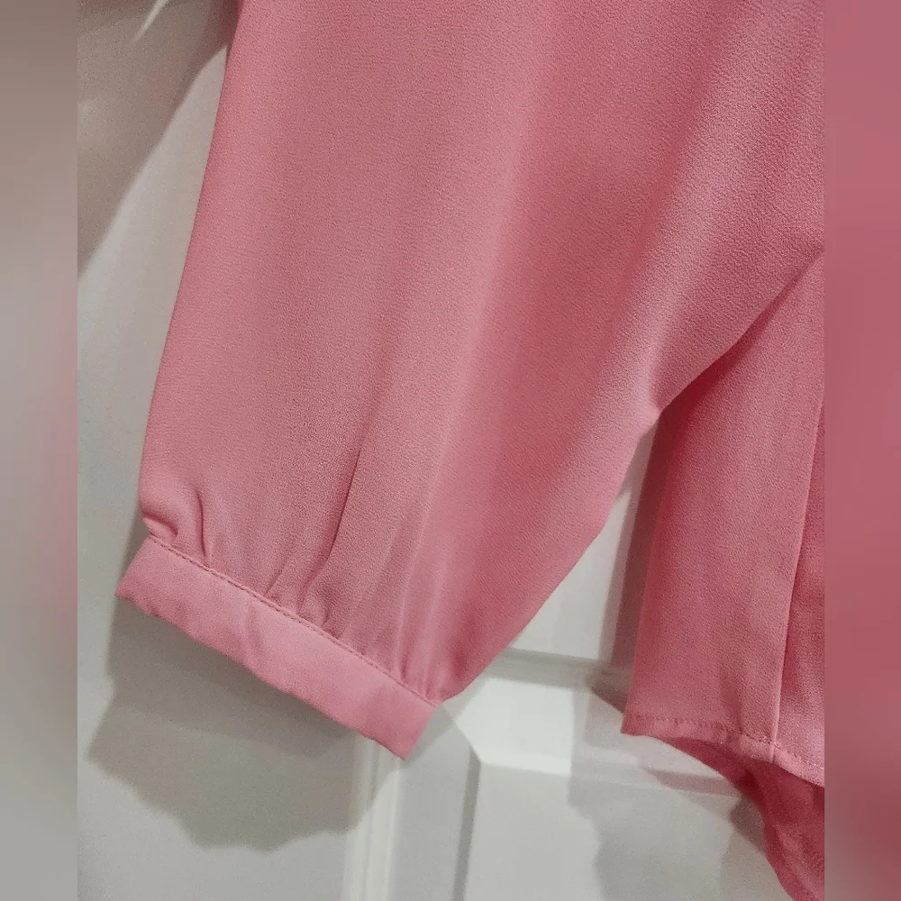Chic Pink Lace Detail Blouse - Picture 5 of 10